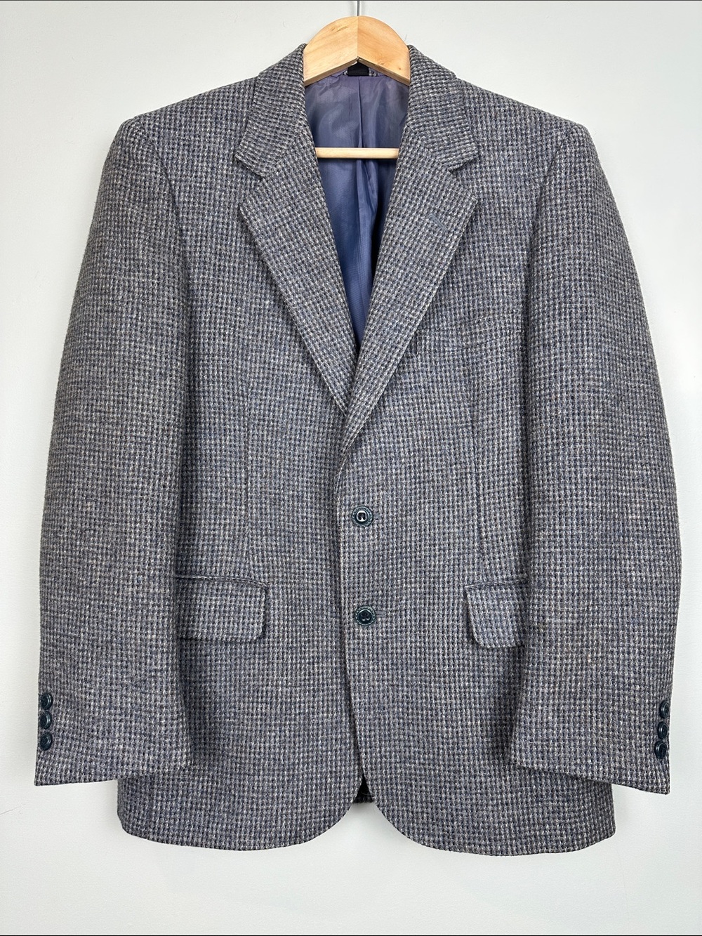 150. Vintage wool tweed men’s blazer gray blue.